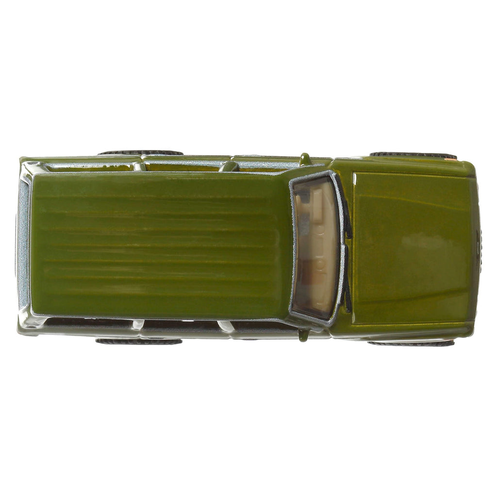 Hot Wheels Premium Car Culture Toyota Landcruiser FJ60, 1:64 Scale Die-Cast with Real Riders Tires
