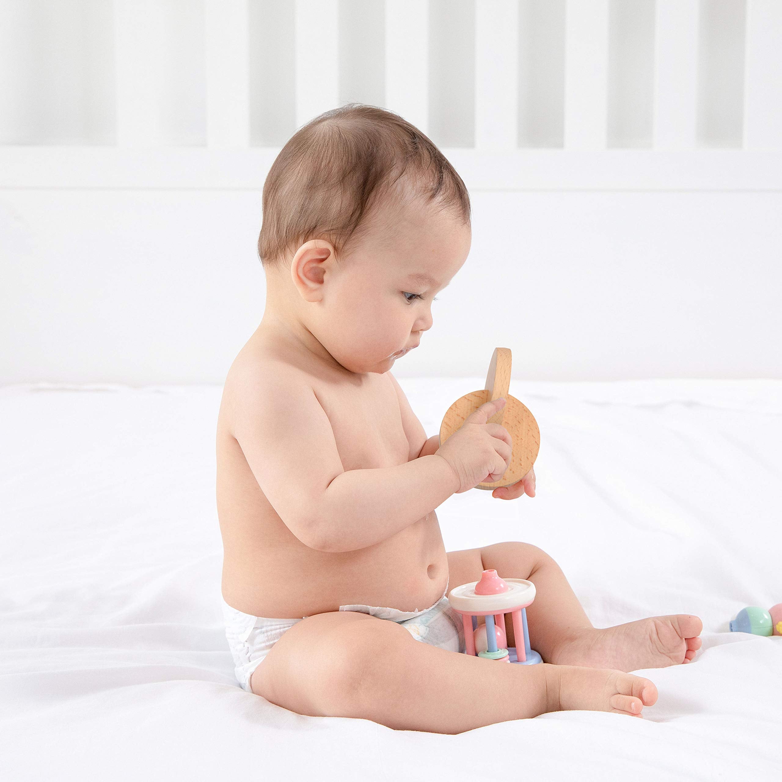 JE JOUE Montessori Wooden Interlocking Discs for Baby – Grasping & Teething Toy