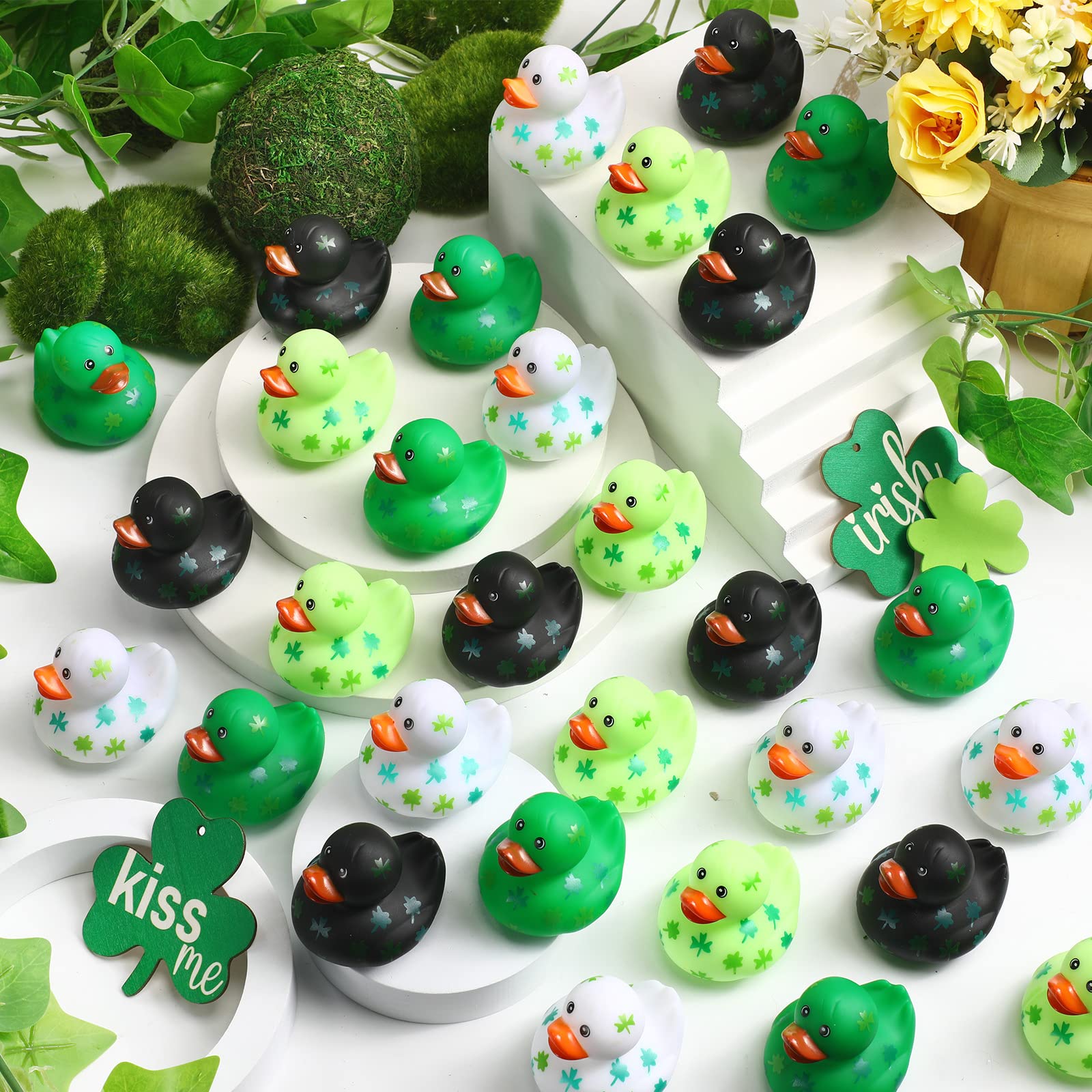 Jerify 12-Pack St. Patrick's Day Rubber Ducks – 2-Inch Shamrock Bath Toys in 4 Festive Styles