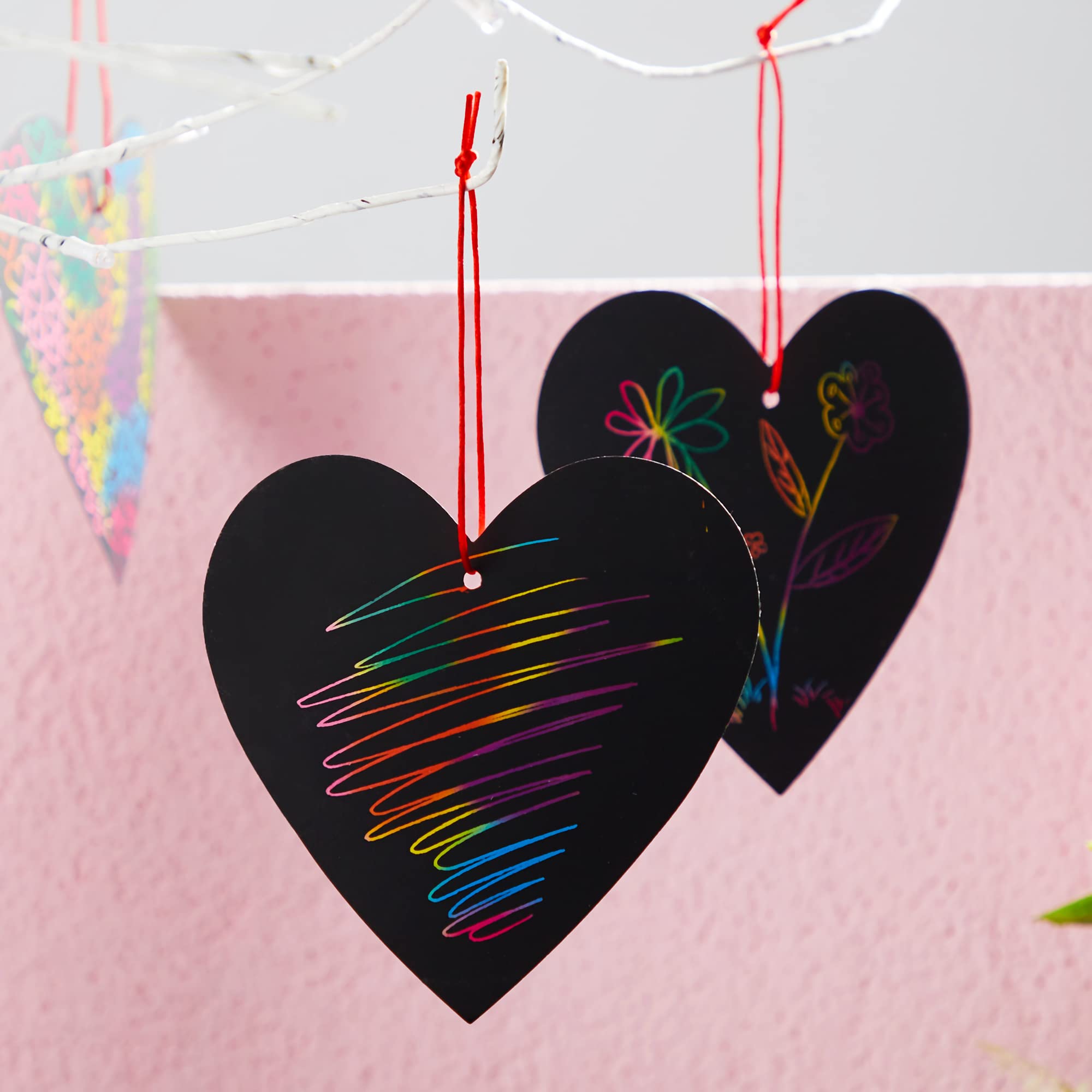 JOYIN 24 Pack Valentine Scratch Heart Cards with Envelopes – Fun DIY Craft for Kids Classroom Exchange