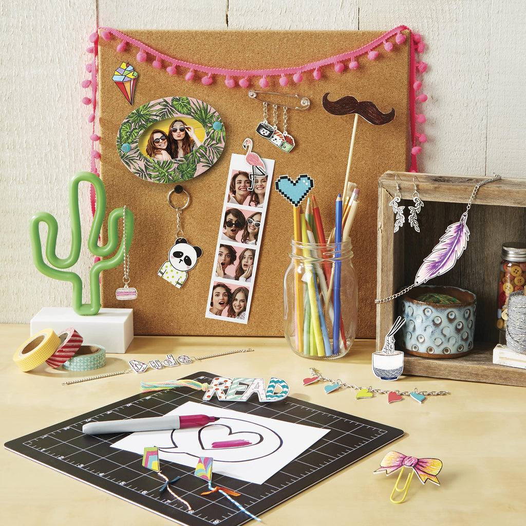 Just Play Shrinky Dinks Creative Pack – 25 Frosted White Sheets for DIY Keychains, Charms & Gifts