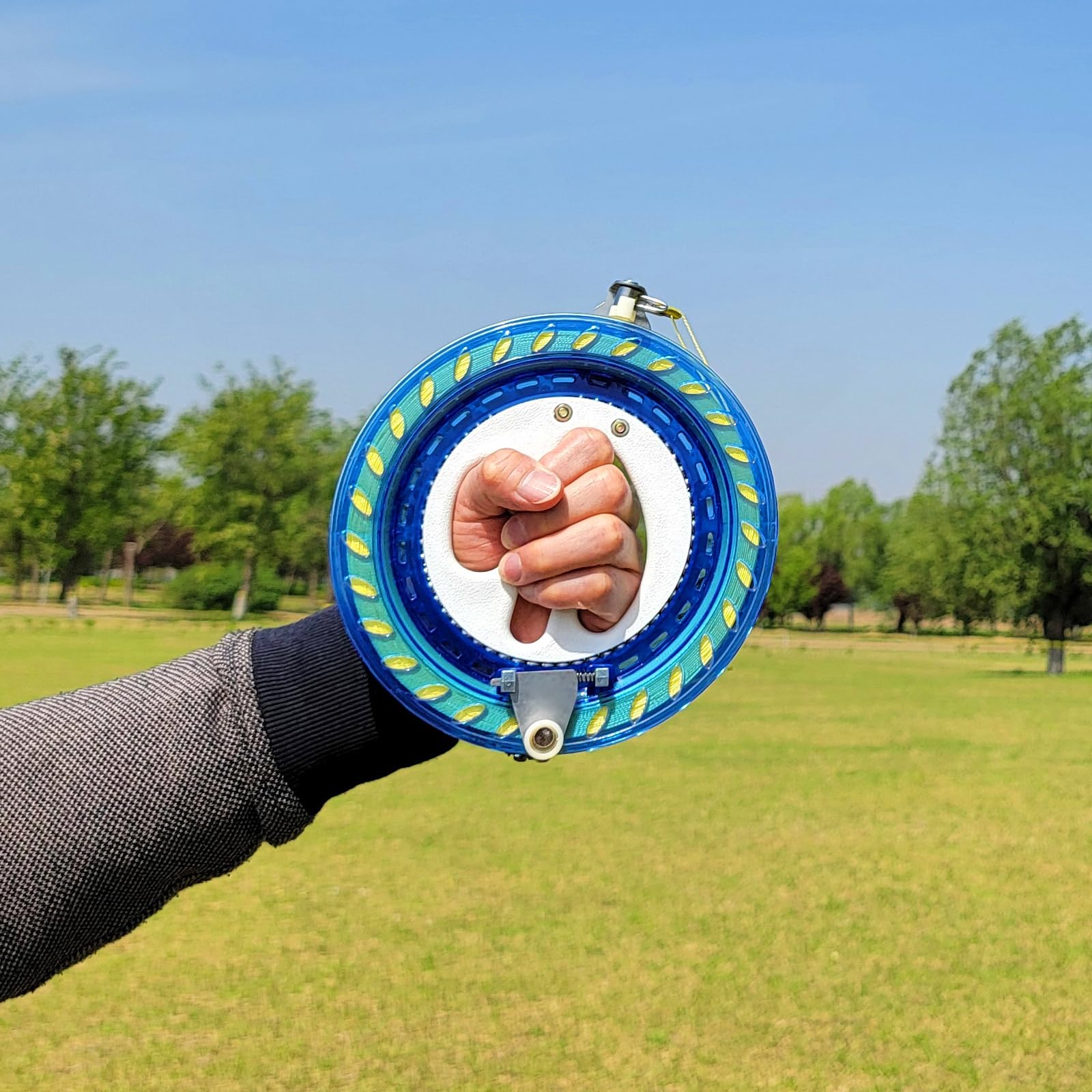 Kaiciuss 7.2-Inch Kite Reel Winder with 650ft Line, Safety Lock & Steel Bearings for Kids and Adults