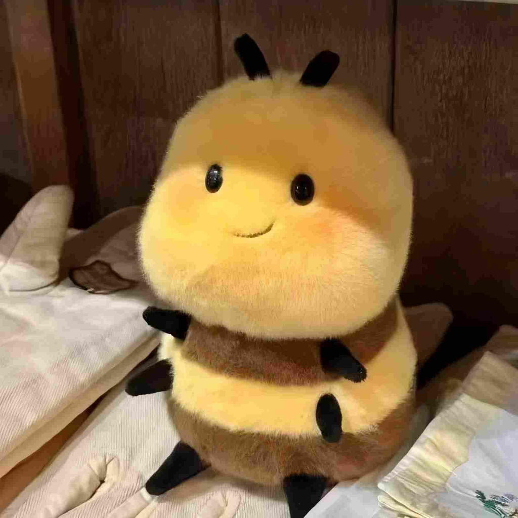 Karoeiwa 8-Inch Realistic Bee Plush Toy - Soft Stuffed Animal, Kawaii Gift