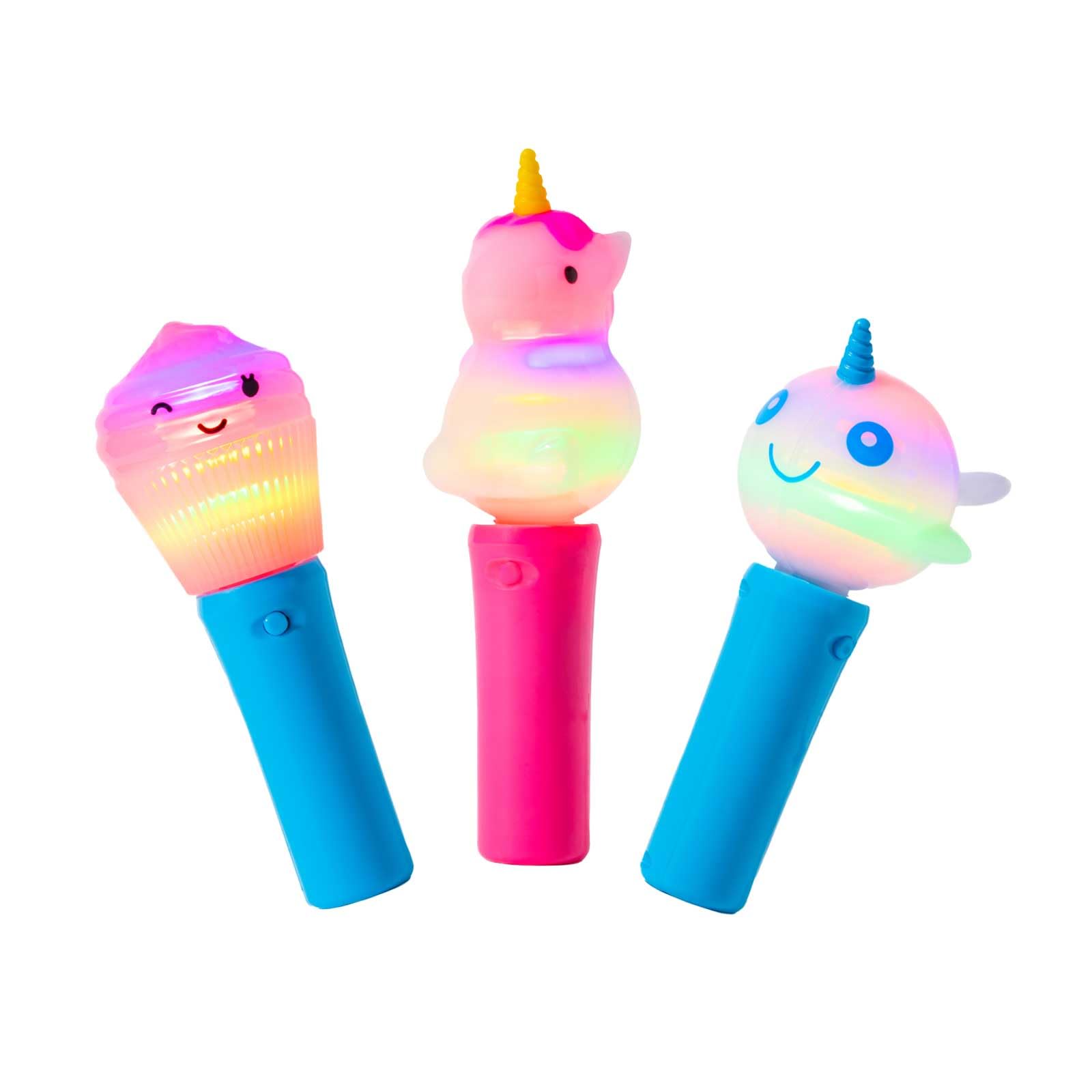LED Light Up Spinner Wands 3-Pack – Safari Animal Glow Toys for Kids Party Favors
