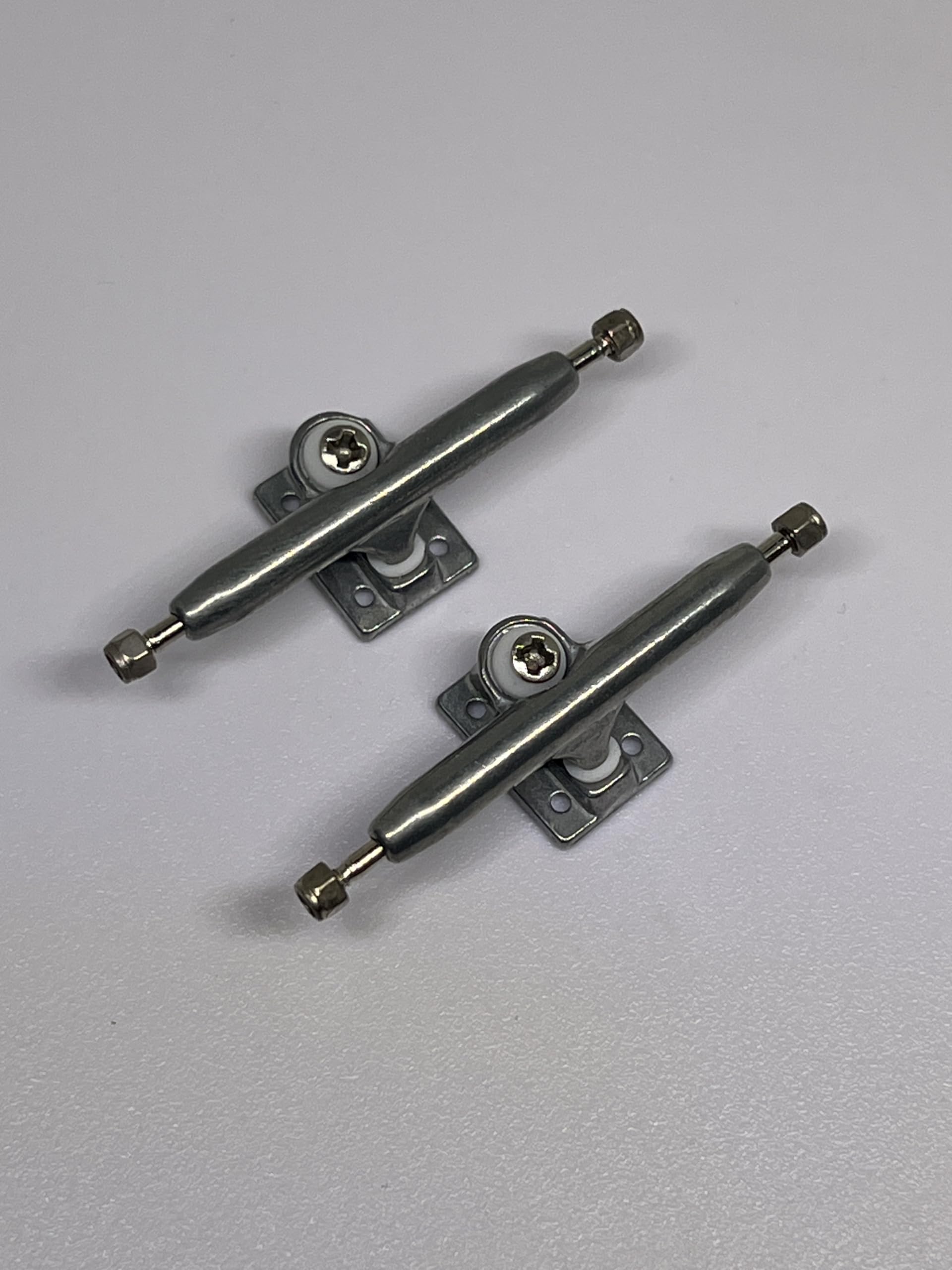 LEEFAI G4 Fingerboard Trucks 29mm Raw Metal – Inverted Kingpin with Hardware