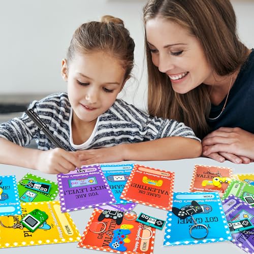 Leetous 30 Pack Valentine's Day Video Game Keychains with Cards for Classroom Exchange