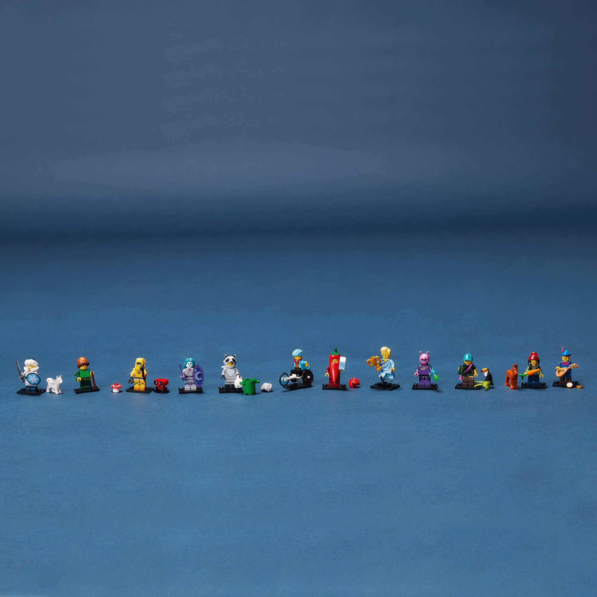 LEGO Minifigures Series 22 (71032) – 12 Collectible Mystery Characters for Ages 5+