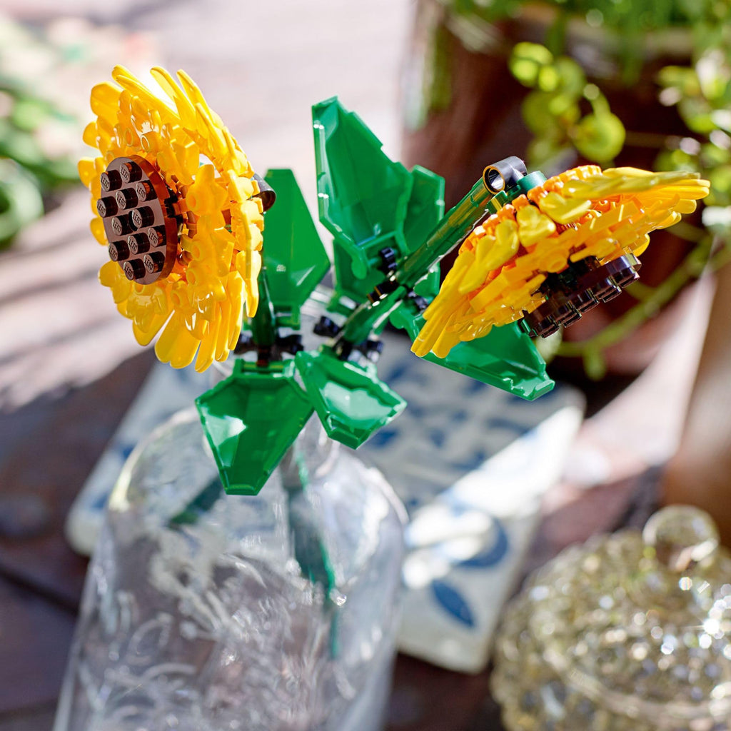 LEGO Sunflowers 40524: Buildable Artificial Flower Display for Home Decor, 191 Pieces