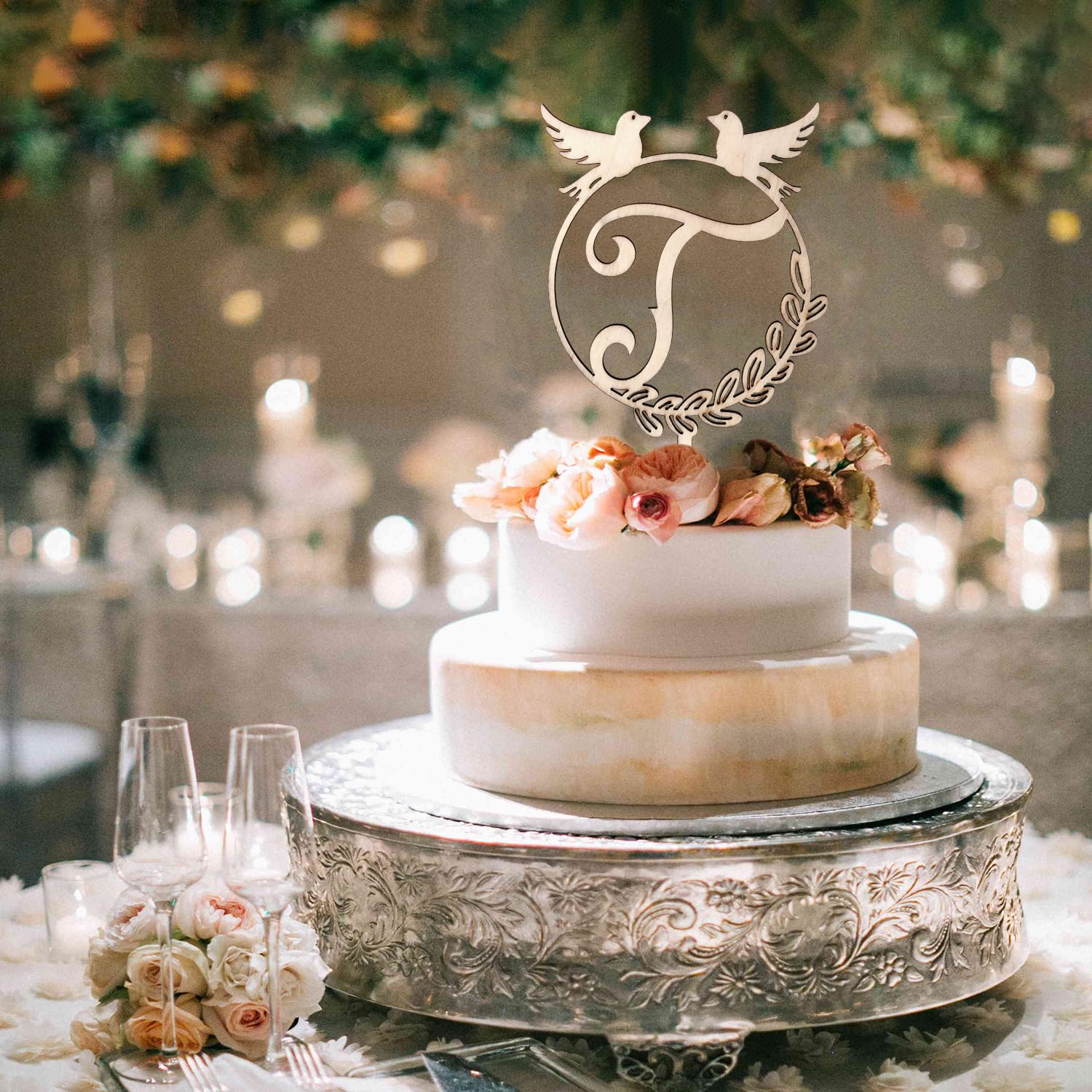 LINGTEER Wooden Letter T Cake Topper – 5.5 x 6.5 Inches for Birthday, Wedding, Anniversary Parties