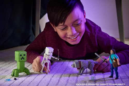 Mattel Minecraft Creeper Action Figure, 4-Inch Posable Collectible with Movie-Inspired Accessories