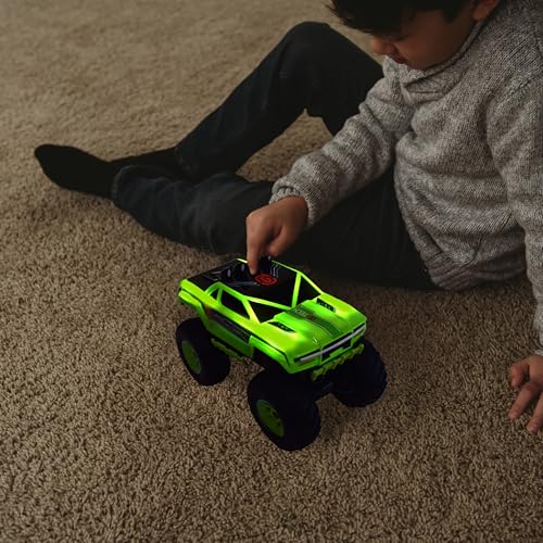 Maxx Action 12-Inch Motorized Monster Truck with Lights & Sounds – Green