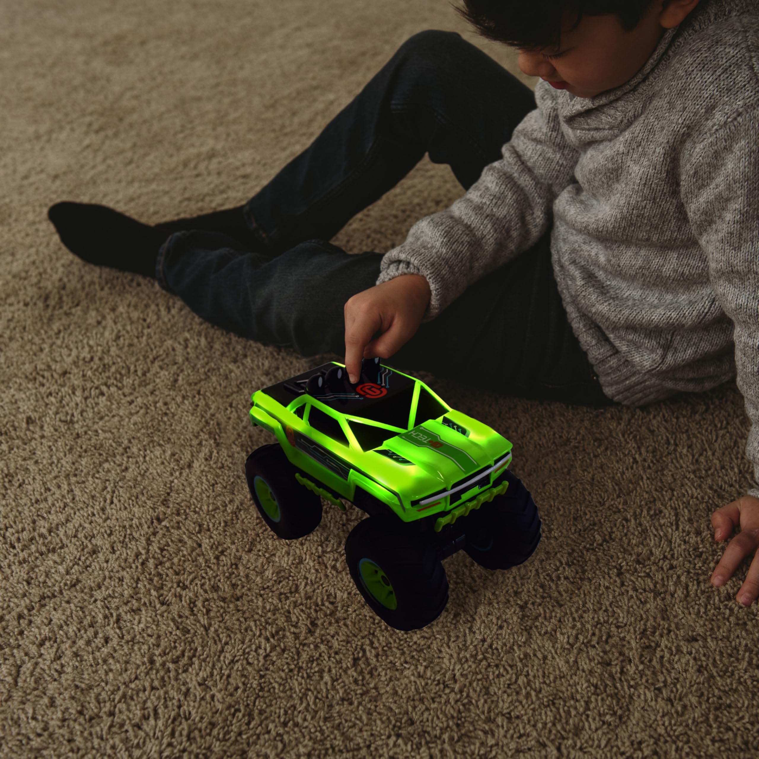 Maxx Action 12-Inch Motorized Monster Truck with Lights & Sounds – Green