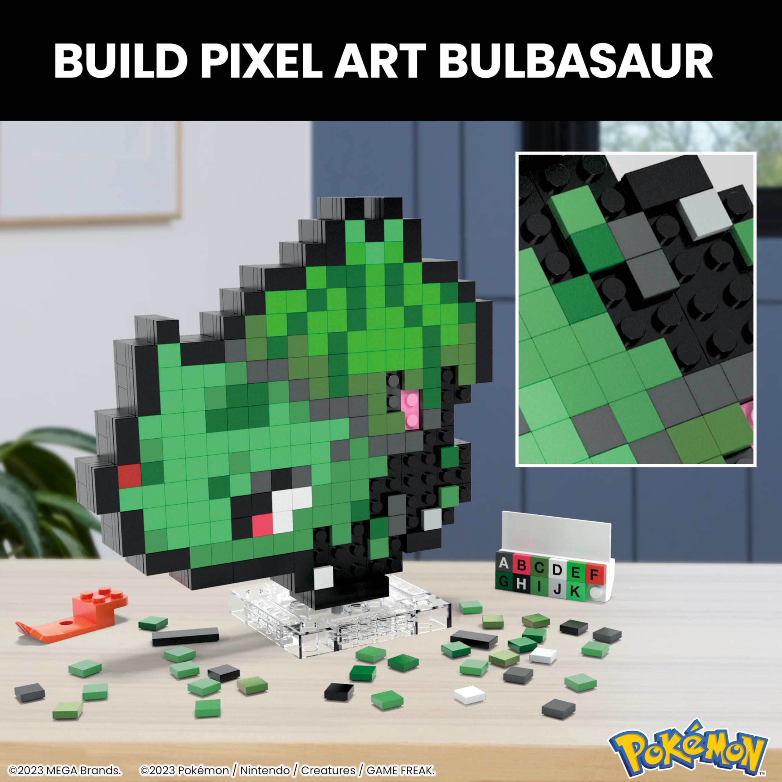 Mega Pokémon Bisasam Retro Look - 15 cm Buildable Pixel Art Figure with Wall Mount, Officially Licensed
