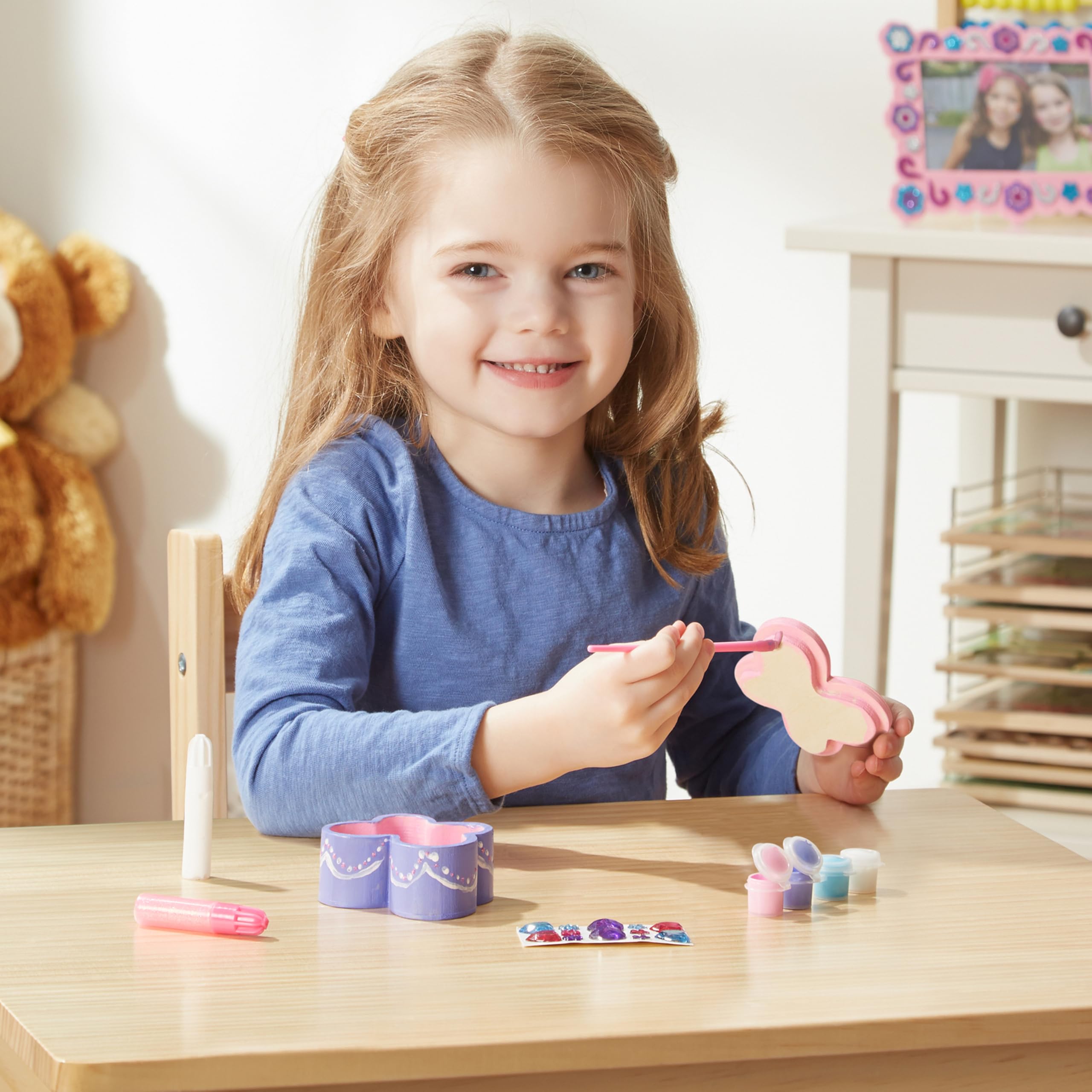 Melissa & Doug Butterfly Box Wooden Craft Kit with Paints, Gem Stickers, and Glitter Glue