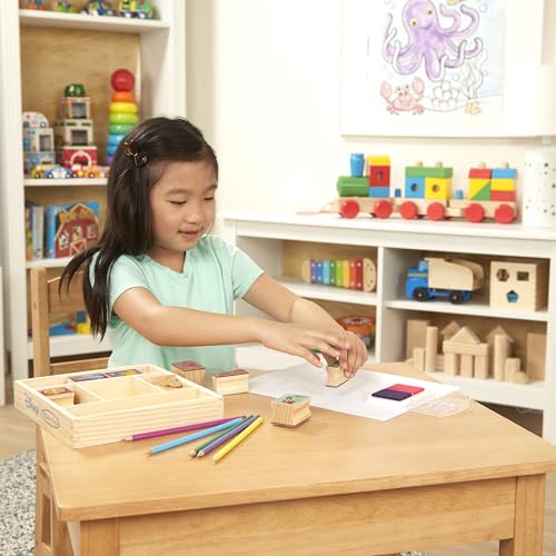 Melissa & Doug Disney Princess Wooden Stamp Set – 9 Stamps, 5 Colored Pencils, 2-Color Ink Pad, Washable & Non-Toxic, Ages 4+