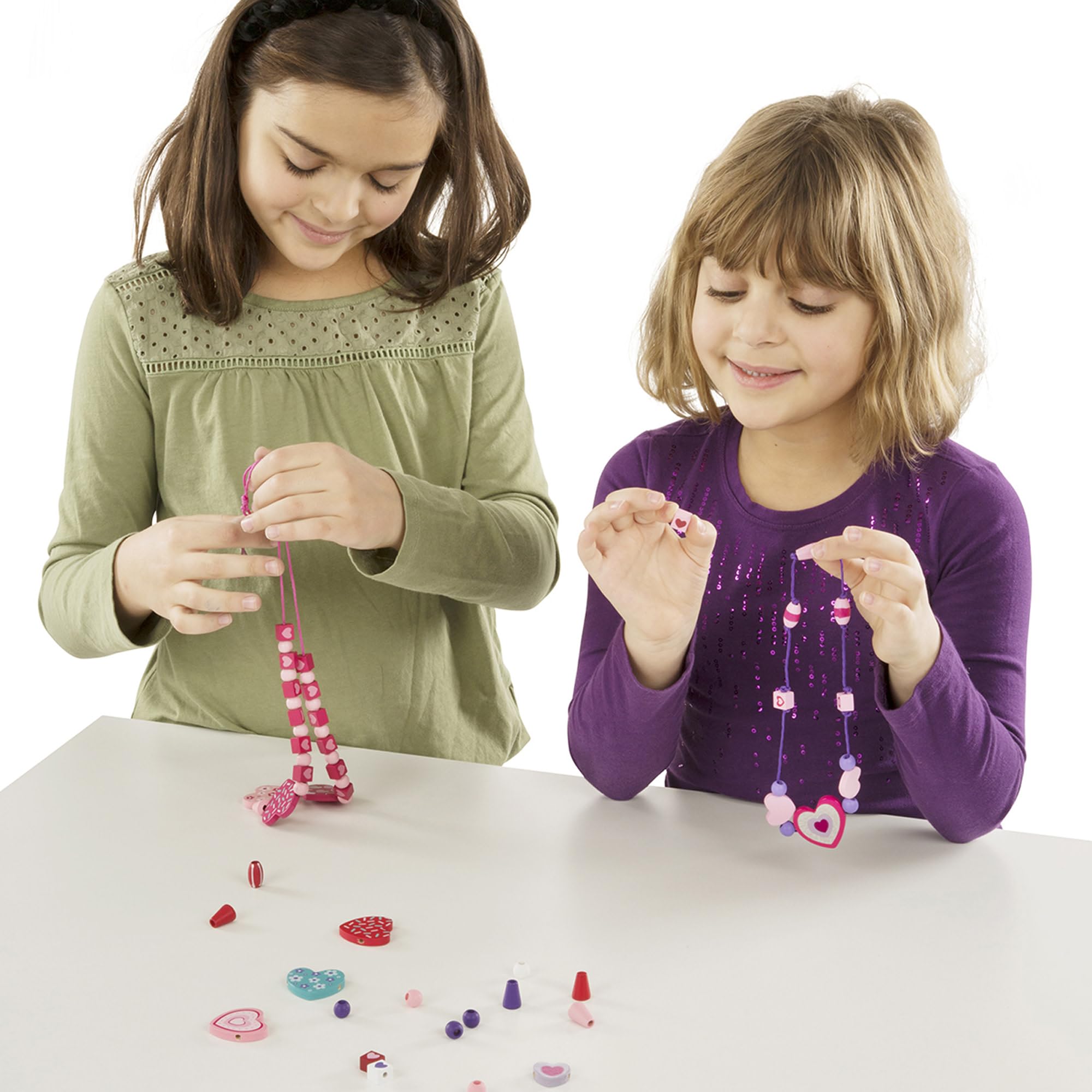 Melissa & Doug Heart Beads Wooden Bead Kit – 120+ Beads & 5 Cords for Kids Jewelry Making