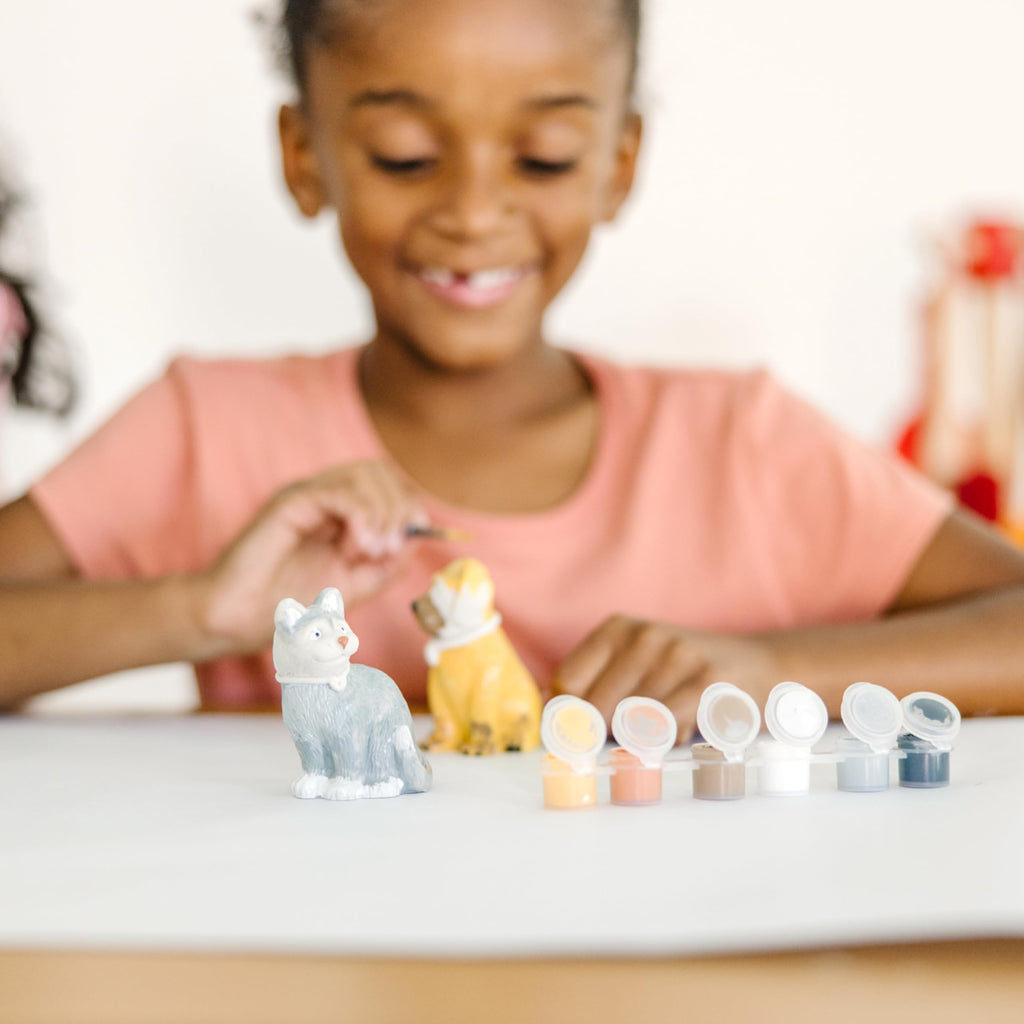 Melissa & Doug Pet Figurines Craft Kit – Paint Your Own Resin Dog and Cat
