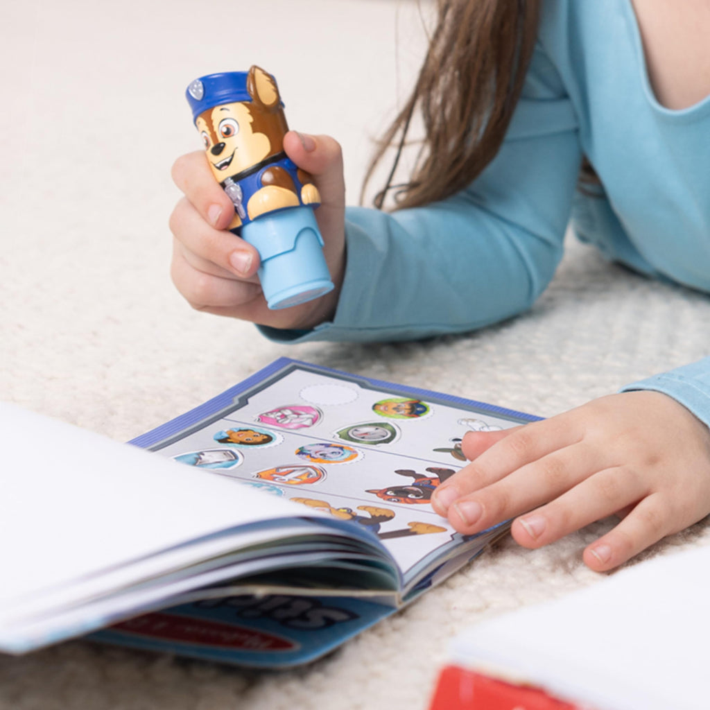 Melissa & Doug Sticker WOW! Chase PAW Patrol Sticker Stamper & 24-Page Activity Pad – 300 Stickers, FSC Certified