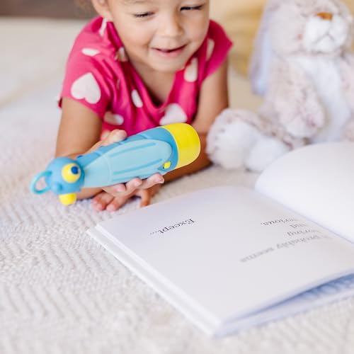 Melissa & Doug Sunny Patch Flash Firefly Bug Flashlight for Kids