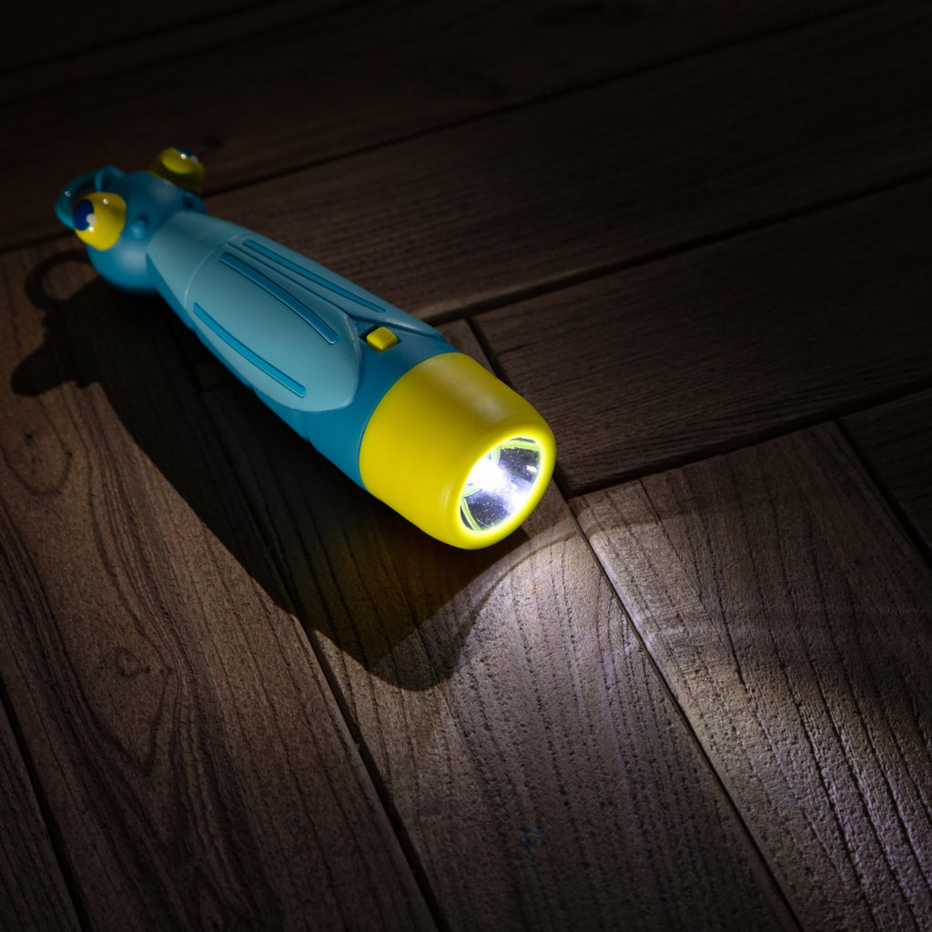 Melissa & Doug Sunny Patch Flash Firefly Bug Flashlight for Kids