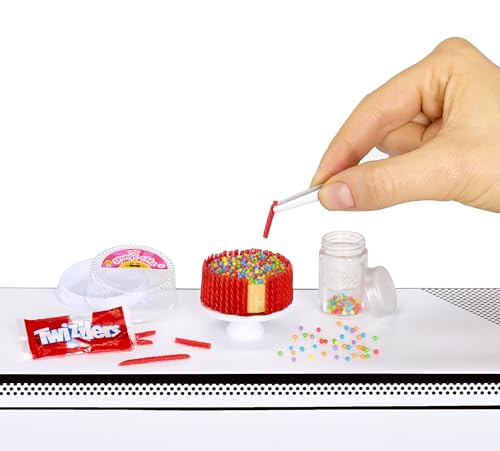 MGA's Miniverse Make It Mini Treats 2-Pack – Mystery Blind Balls with 12 Candy Miniatures to Collect and Display