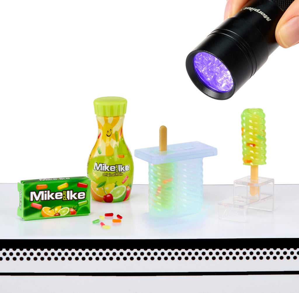 MGA's Miniverse Make It Mini Treats 2-Pack – Mystery Blind Balls with 12 Candy Miniatures to Collect and Display