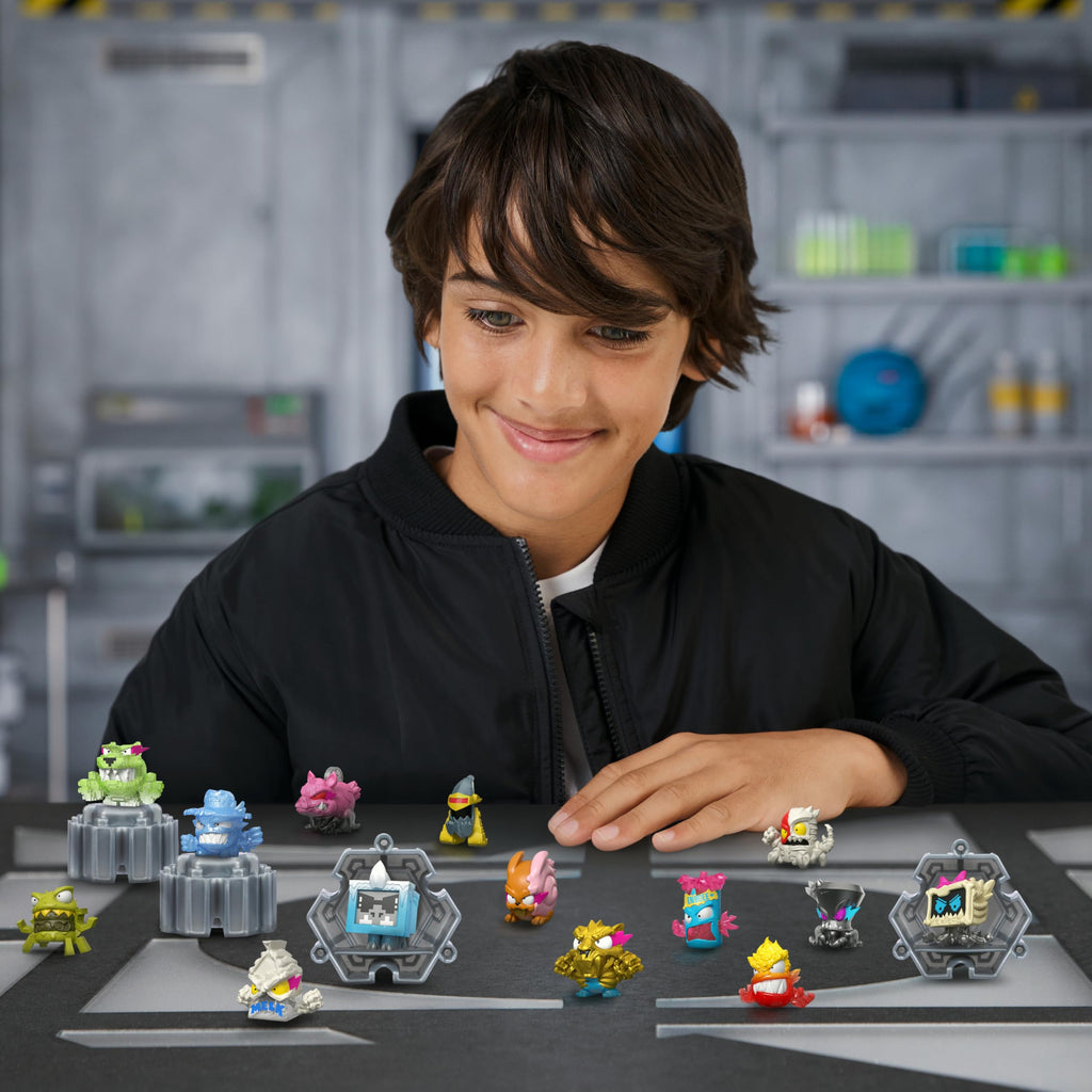 MrBeast Lab Swarms Series 3 Hyper Fusion 14-Pack - Milk Bones Micro Beasts with Stickers and Fusion Caps