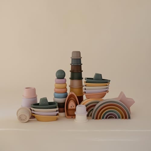 mushie Stackable Bath Boats (Ocean) - Set of 5 Floating Bath Toys, BPA-Free, Made in Denmark