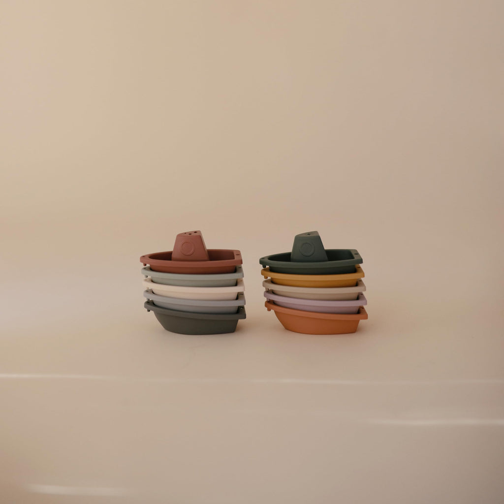 mushie Stackable Bath Boats (Rustic) – Set of 5 Floating Bath Toys for Babies & Toddlers