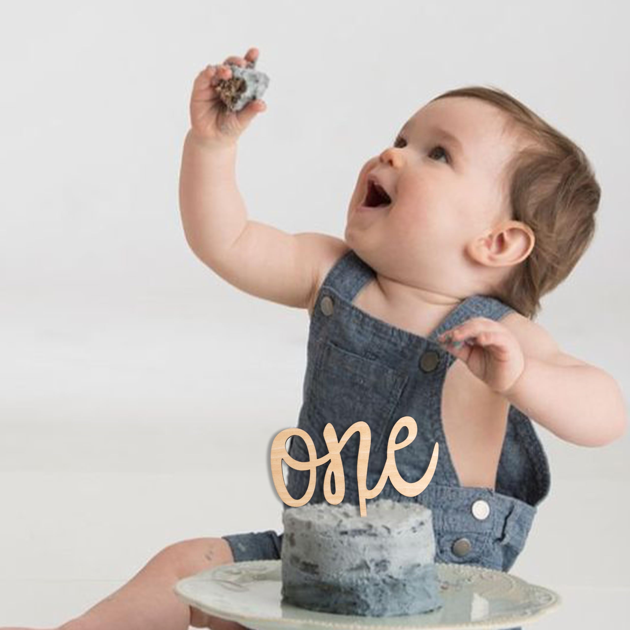 MUWEOL Wooden 'One' Cake Topper – 6x8 Inch First Birthday Decoration, Smash Cake Prop
