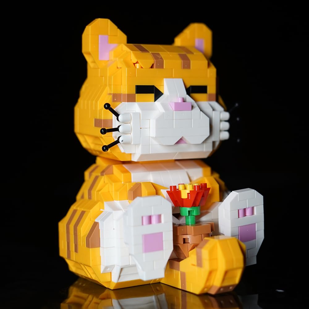 Myweyde Orange Cat Building Blocks – 834 Pieces Micro Building Set for Adults & Kids