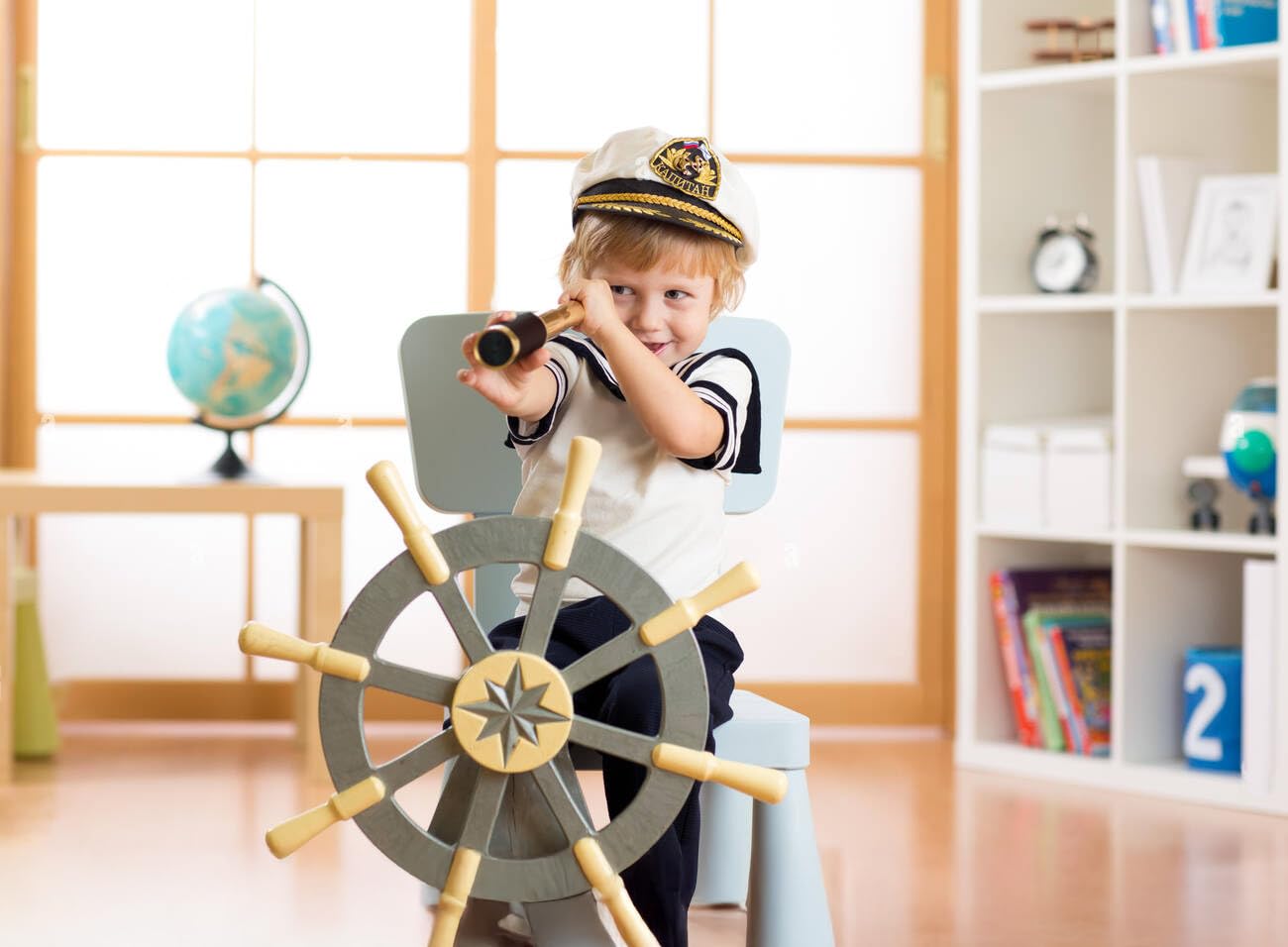 Nagina International Handcrafted Brass Telescope - 6 Inch Pirate Spyglass with Rosewood Box and Leather Case