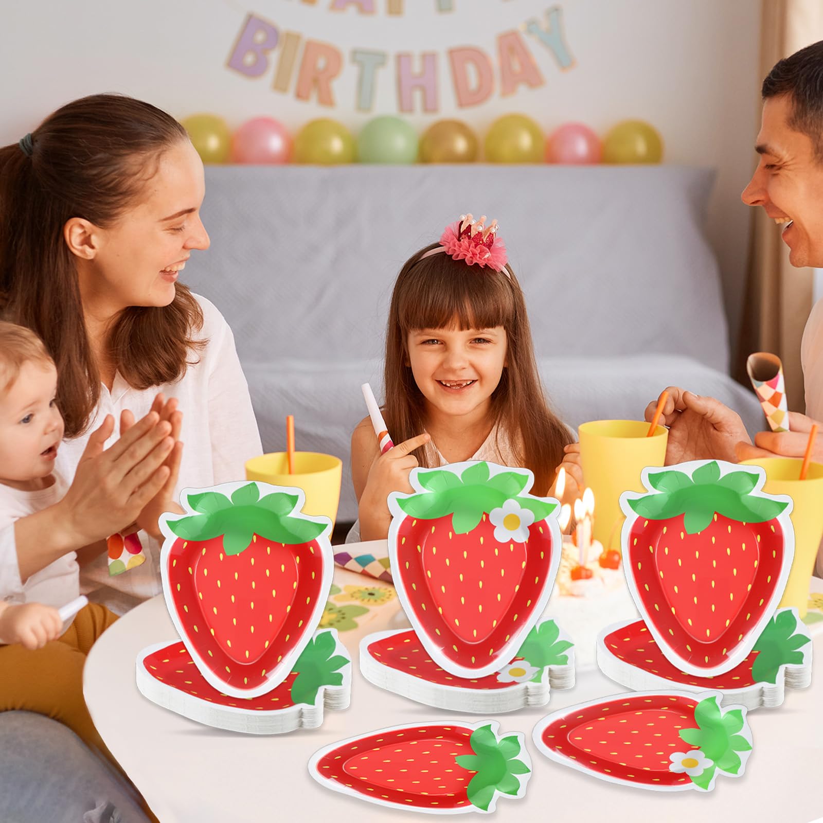 Naozinebi 50 Pack Strawberry Shaped Paper Plates – 8.85 x 7 Inch Disposable Dessert Plates for Parties, Weddings, and Baby Showers