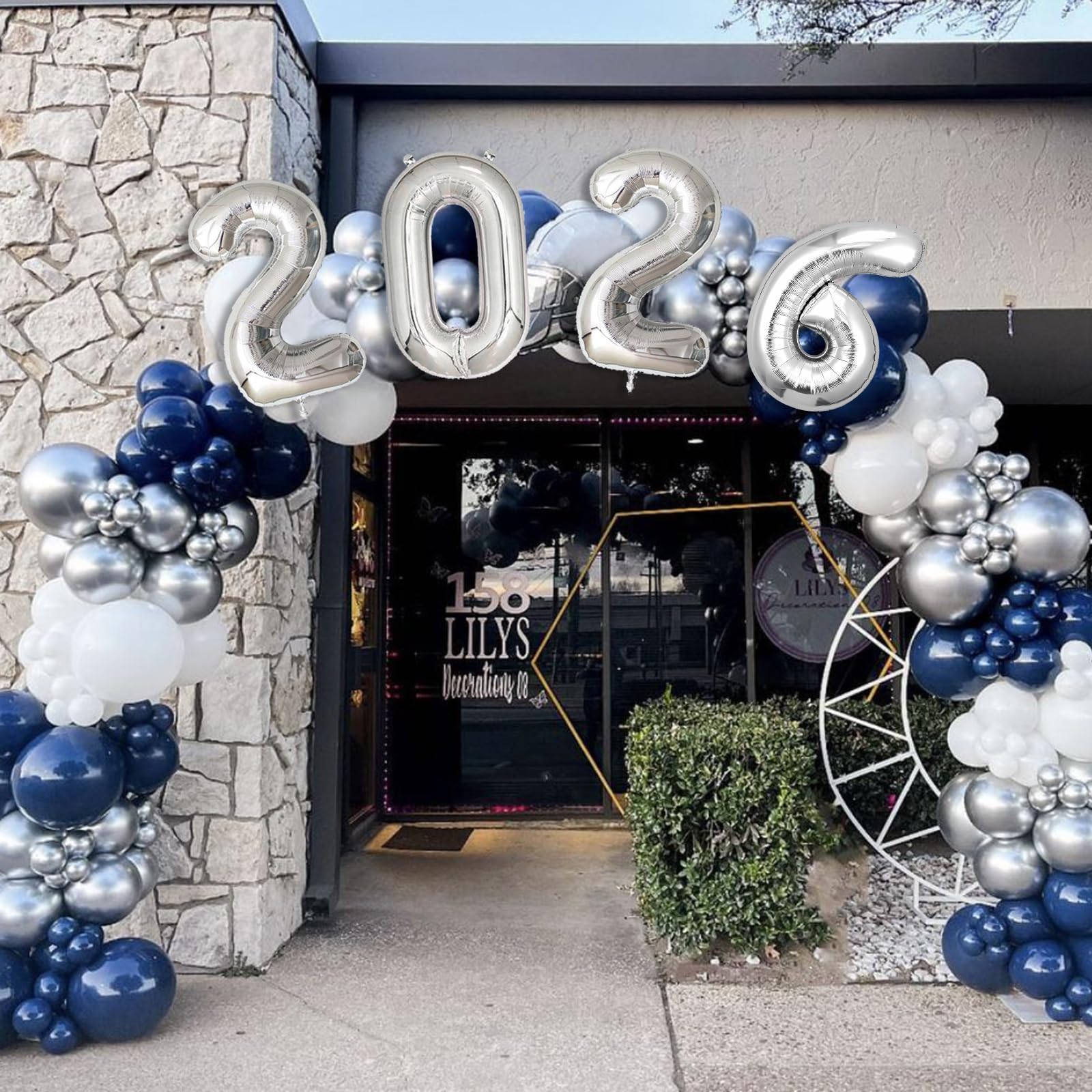 Navy Blue & Silver Graduation Balloon Arch Kit for Class of 2026 – 125-Piece Set with Foil Balloon & Banner