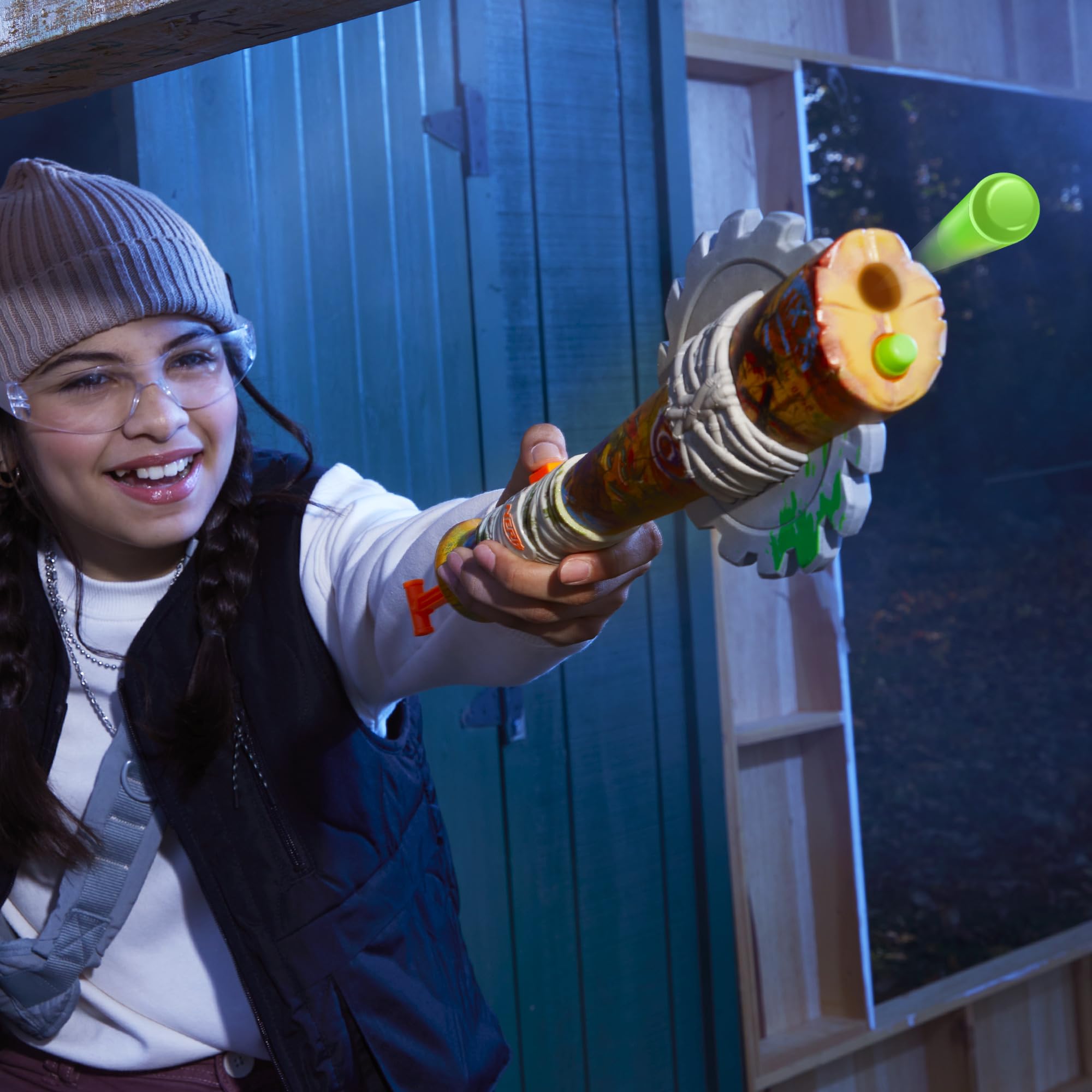 Nerf Zombie Strikeout Dart Blaster – 2-Dart Bat with 8 Elite Darts, Pull Back Priming, Ages 8+ (Amazon Exclusive)