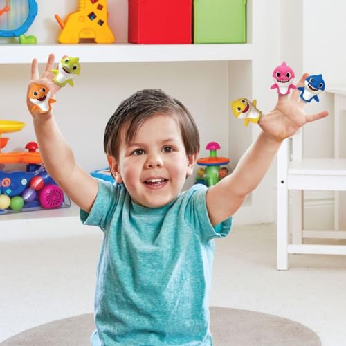Nickelodeon Pink Fong Baby Shark Bath Toys Set - 10 Pieces with Finger Puppets, Cups & Squirters