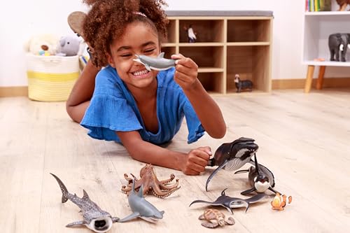 Papo Great White Shark Figurine – Hand-Painted Marine Life Collectible, 6.75 Inches