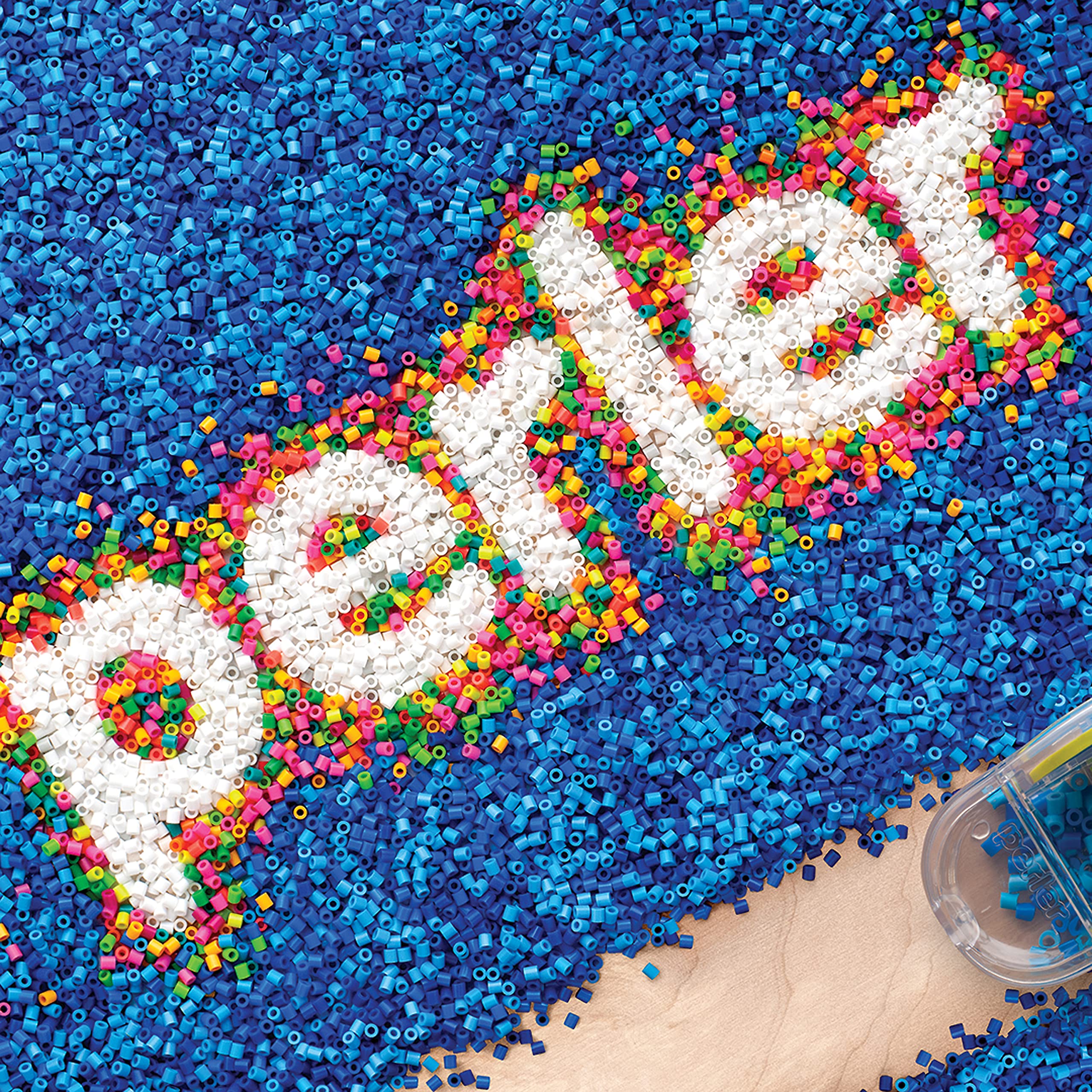 Perler Dinosaur Fuse Bead Bucket Kit – 5000 Beads, 22 Colors, 2 Pegboards