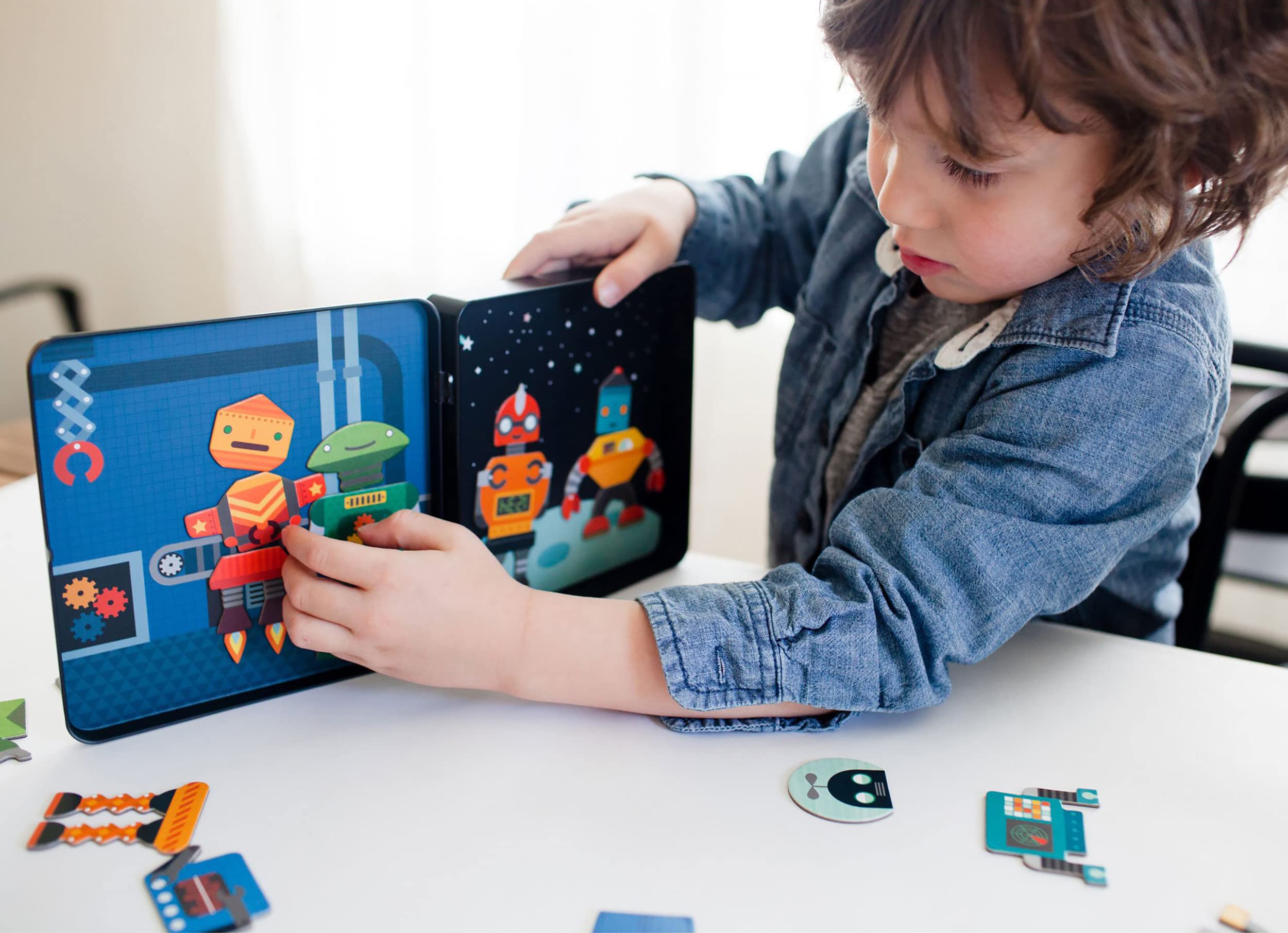 Petit Collage Robot Remix Magnetic Play Set – Mix & Match with Over 25 Magnets, Ages 3+