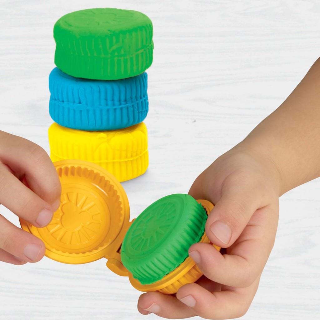 Play-Doh Disney Junior Mickey Mouse On-the-Go Garage Playset – Portable Arts & Crafts with 3 Cans and 4 Tools for Kids 2+