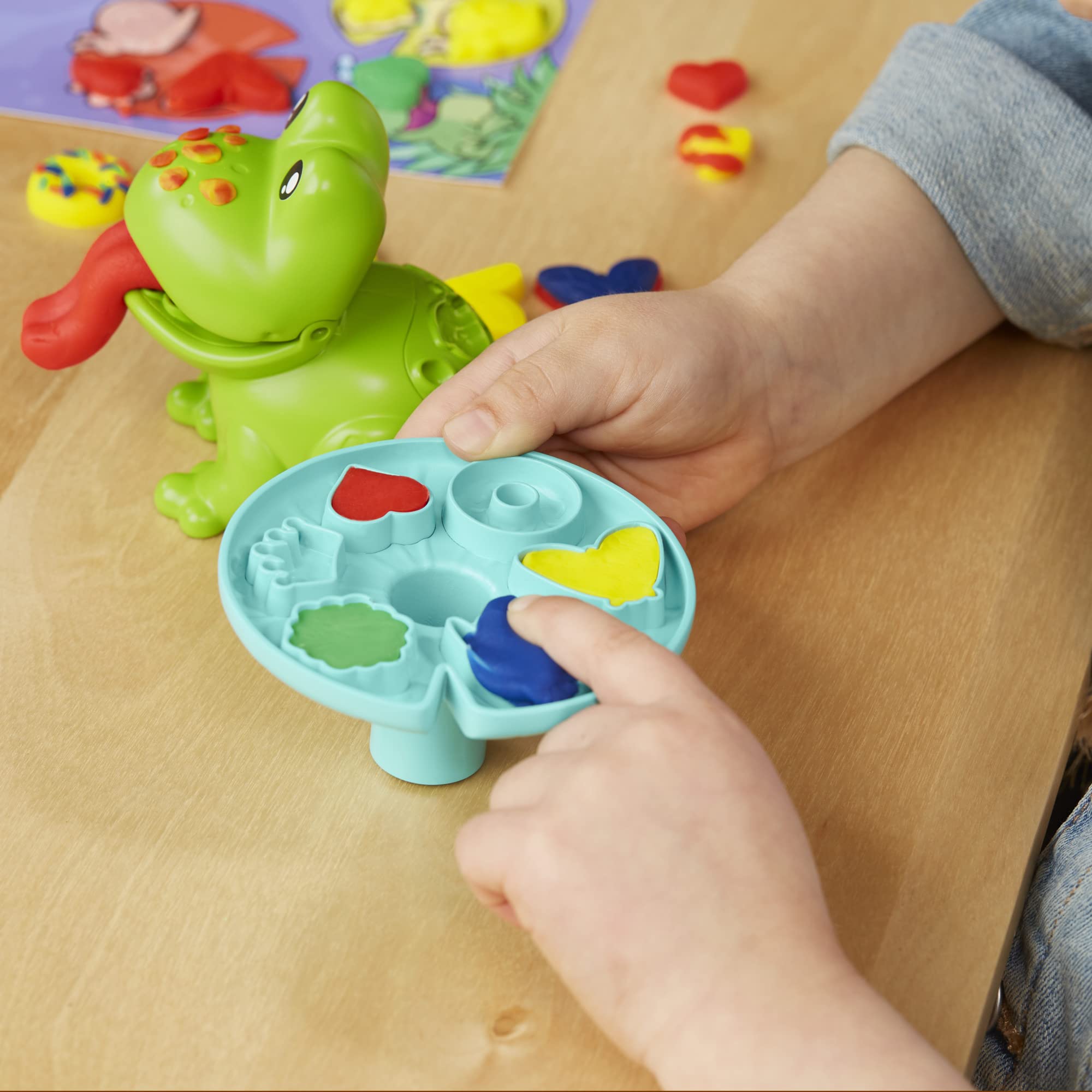Play-Doh Frog ‘n Colors Starter Set – Color Sorting Toy for Ages 3+ with Playmat