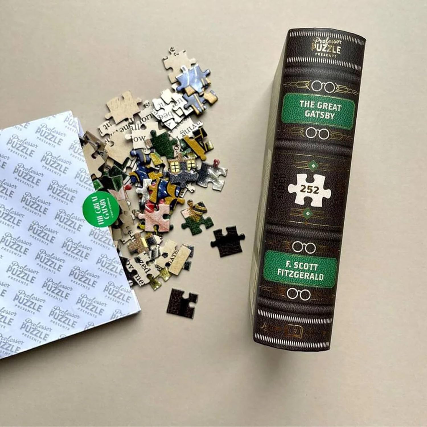 Professor Puzzle Jigsaw Library: The Great Gatsby Double-Sided 252-Piece Puzzle in Book-Shaped Box