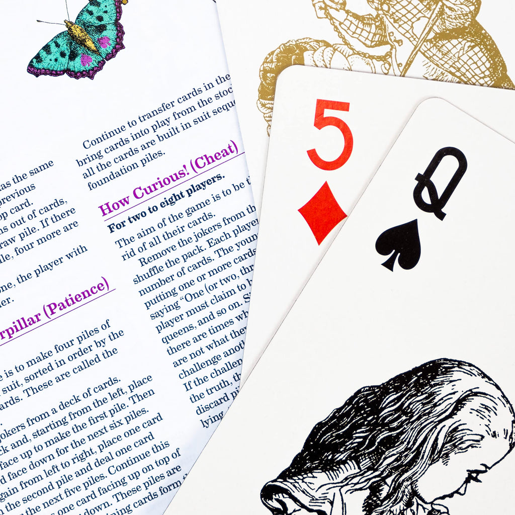 Professor Puzzle Queen's Guard Giant Playing Cards – Alice in Wonderland Jumbo Deck