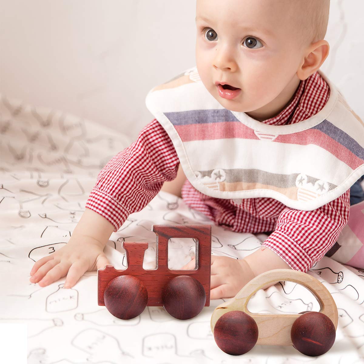 Promise Babe 2-Piece Wooden Rattle Push Car Set – Natural Beech Wood Montessori Toy for Infants