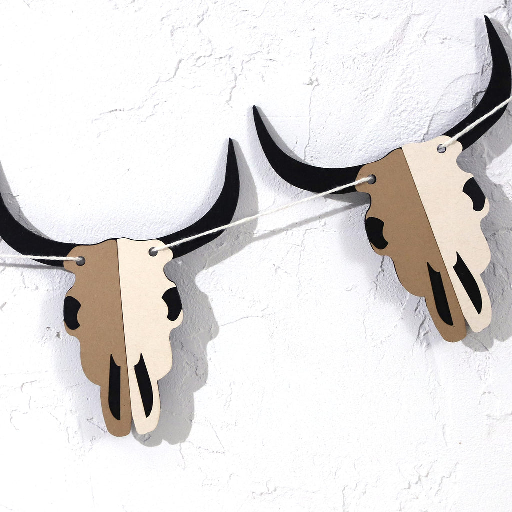 Rodeo Bull Skull Banner - 7-Piece Western Cowboy Birthday Decoration