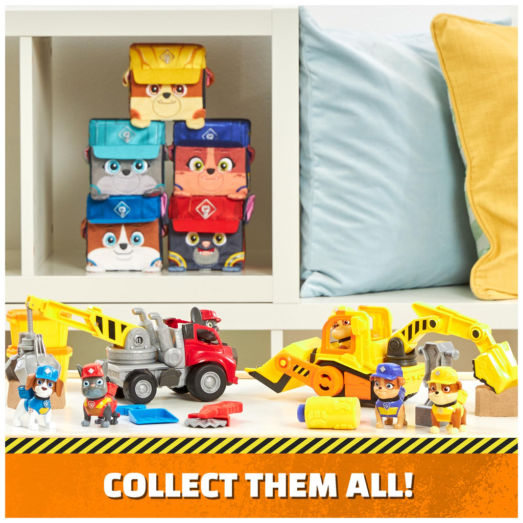 Rubble & Crew Rubble and Mix Action Figures Set with Kinetic Build-It Sand and Tools