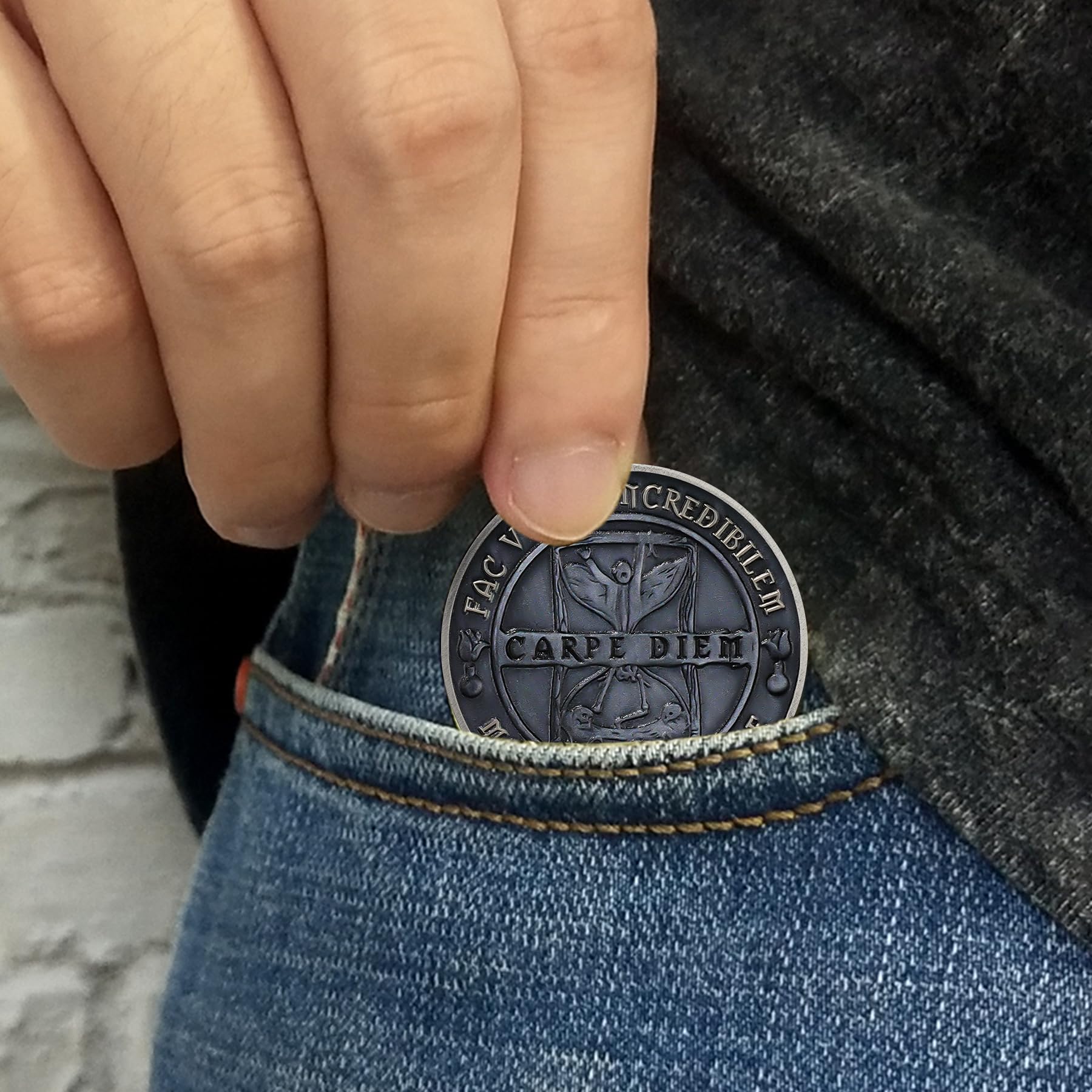 RYUKENLM Memento Mori Challenge Coin – Carpe Diem Stoic Reminder – Antique Silver Zinc Alloy