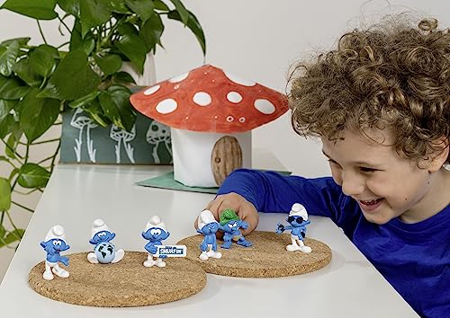 Schleich Smurfs Dimwitty Smurf Figure - Retro Collectible Toy Figurine