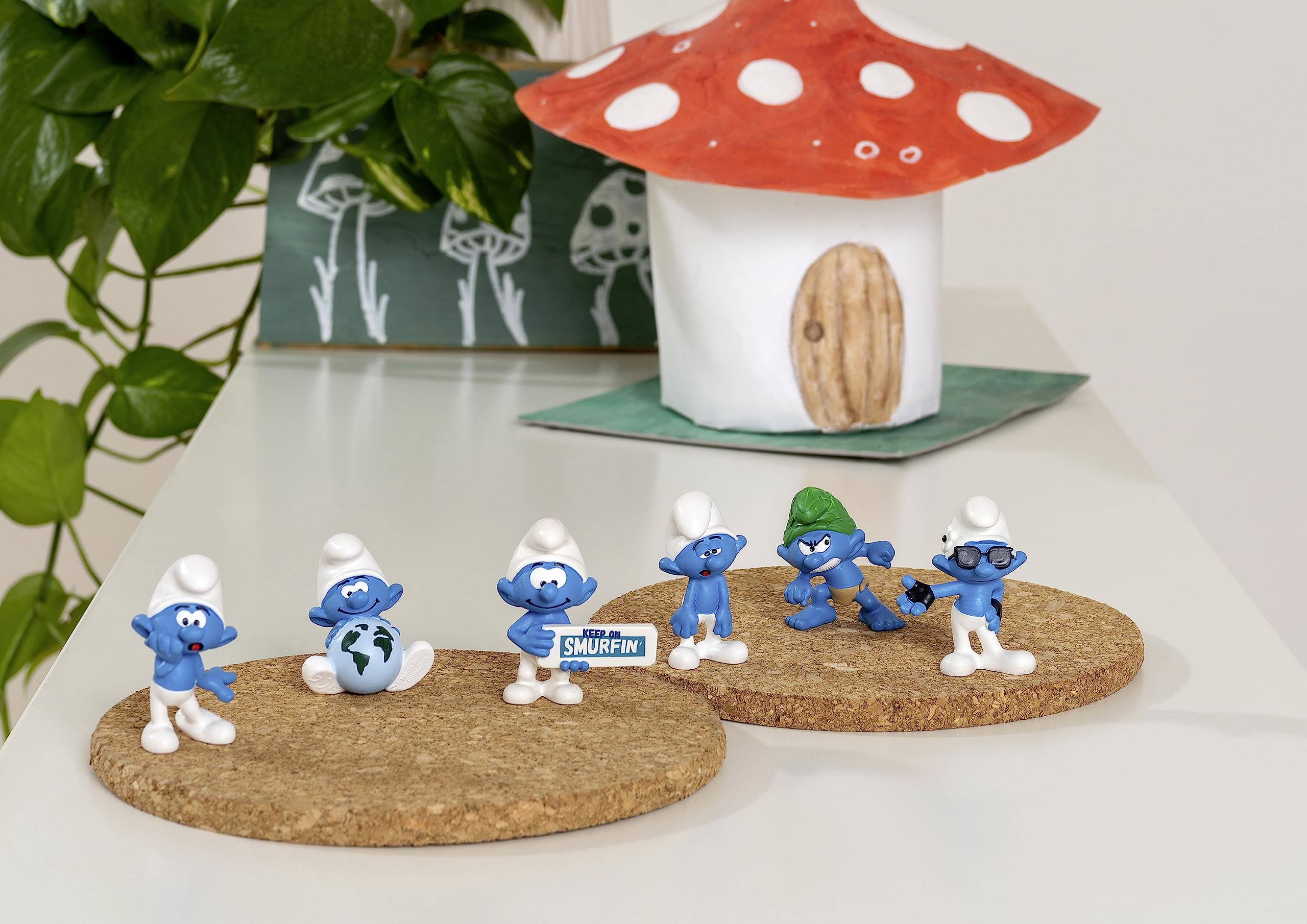 Schleich Smurfs Dimwitty Smurf Figure - Retro Collectible Toy Figurine