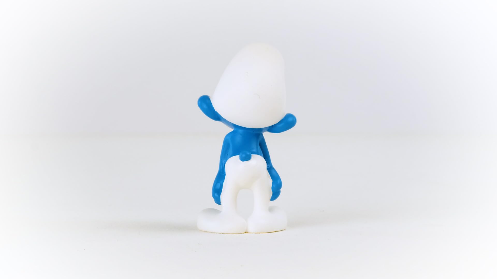 Schleich Smurfs Dimwitty Smurf Figure - Retro Collectible Toy Figurine